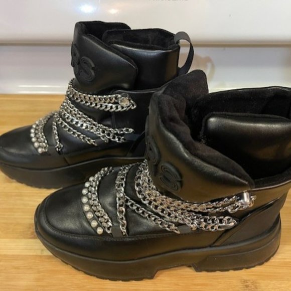 NWOT - Michael Kors Cassia leather Boot -  SIZE 6 - Picture 10 of 16